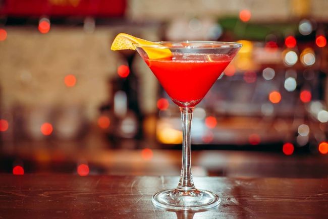 Cocktails Through The Ages The Most Popular Cocktails