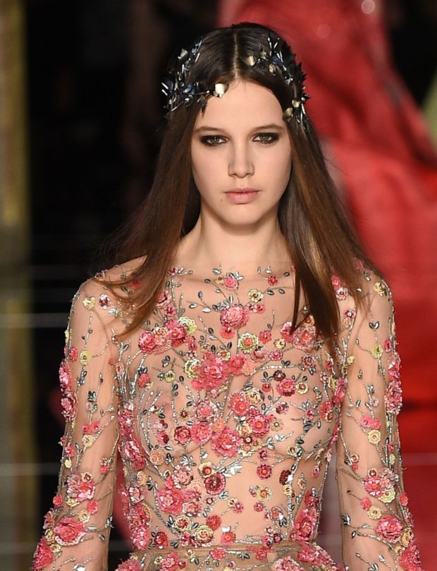 15 hair and beauty looks from haute couture that say 'I'm not like ...