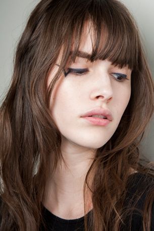 How to cut your fringe at home - Vogue Australia
