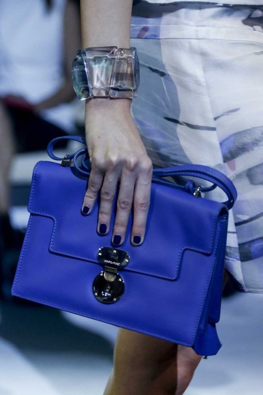 Get a grip: the new way to carry your handbag - Vogue Australia