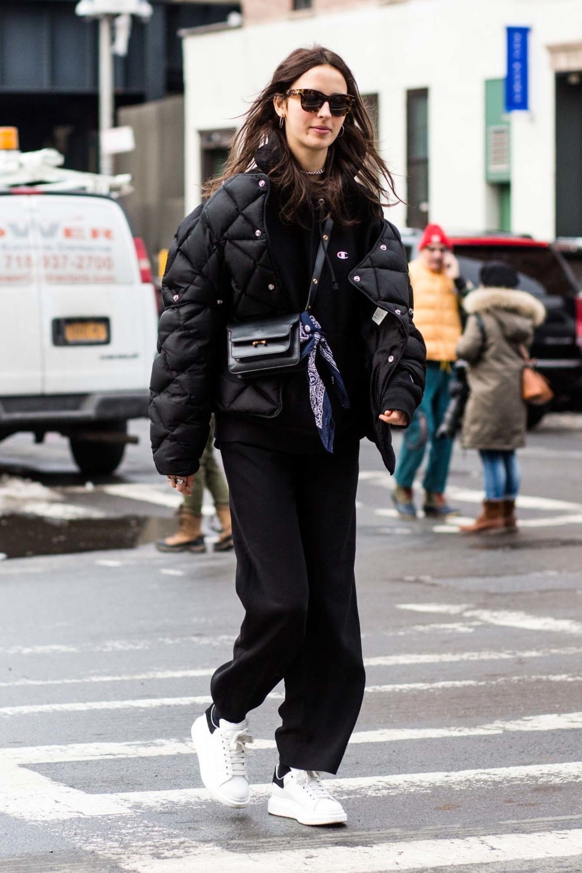 Street style from New York Fashion Week autumn/winter '17/'18 - Vogue ...
