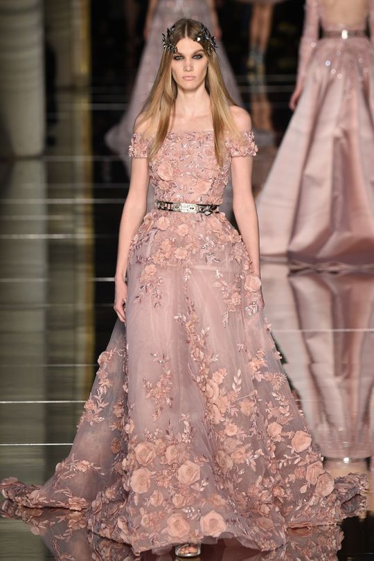Every bride-to-be wants to wear couture: 36 haute couture dresses to ...