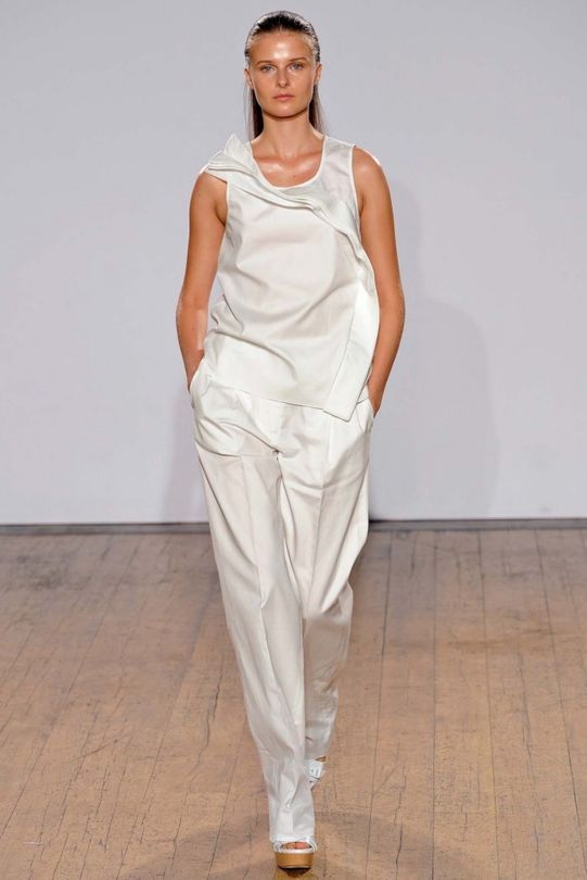 Nicole Farhi Ready-to-Wear S/S 2013 - Vogue Australia