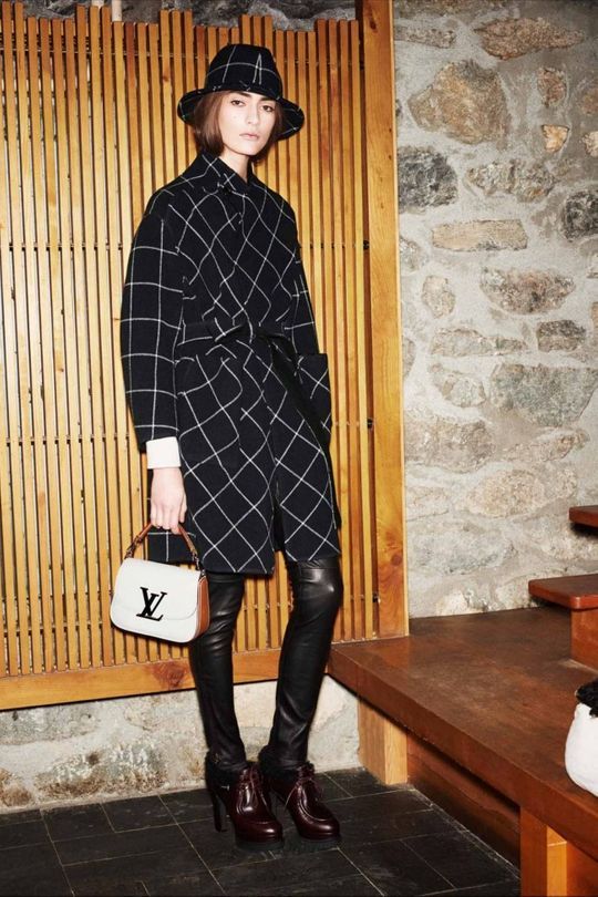 Louis Vuitton pre-fall 2014 - Vogue Australia