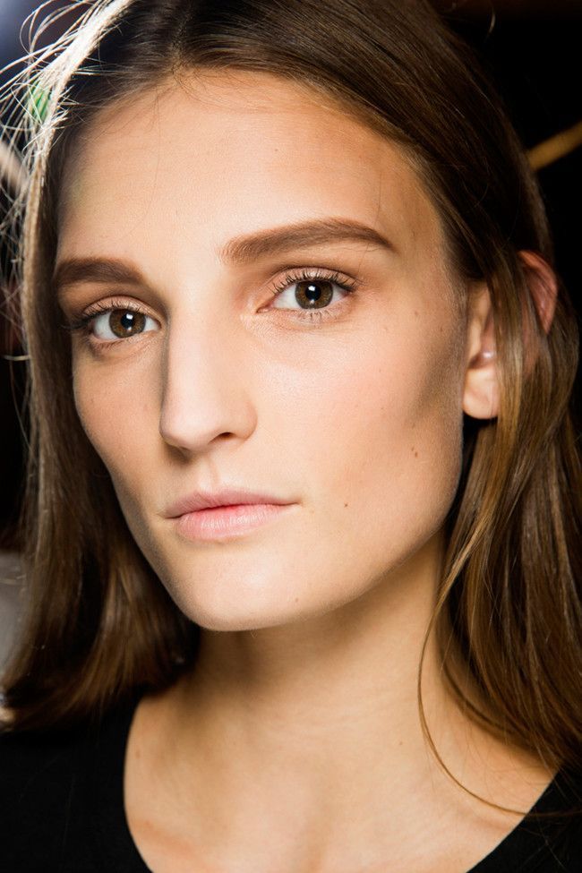 How to get healthy eyelashes - Vogue Australia
