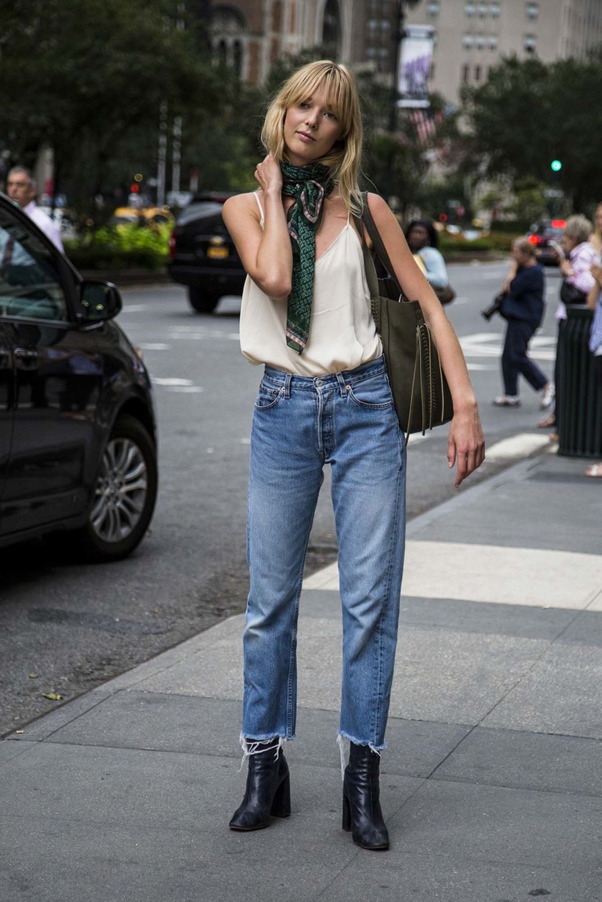NYFW street style: These are the trends you'll be wearing next - Vogue ...
