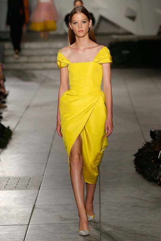 Carolina Herrera ready-to-wear spring/summer '18 - Vogue Australia