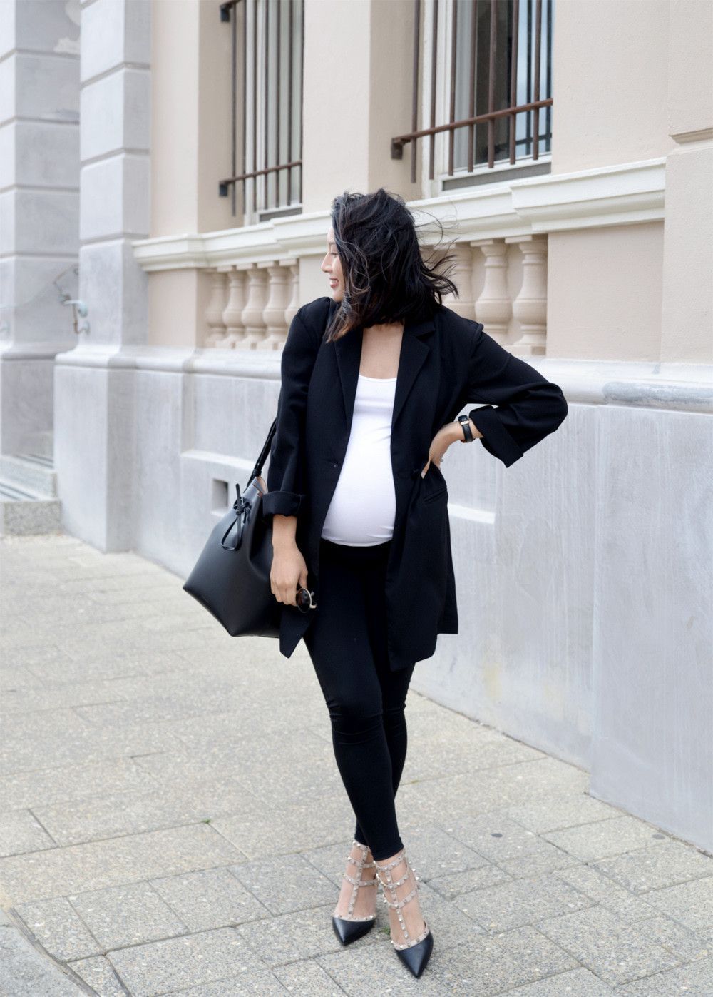 How to avoid buying maternity clothes during pregnancy - Vogue Australia