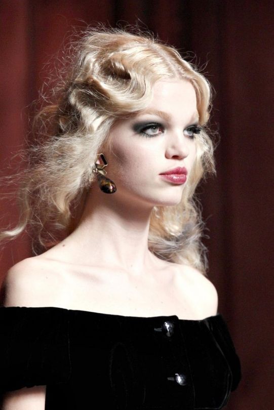 Christian Dior Ready-to-Wear A/W 2011/12 - Vogue Australia