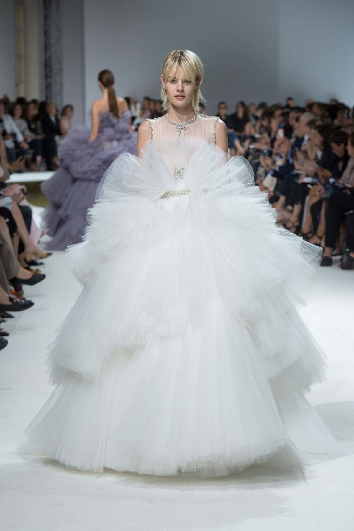 20 dresses from haute couture every bride-to-be should pin right now ...